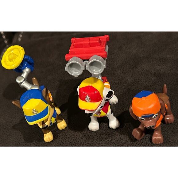 Paw Patrol Action Pack Pups LIFEGUARD 3 Figures Chase Zuma Marshall + Packs - Picture 2 of 2